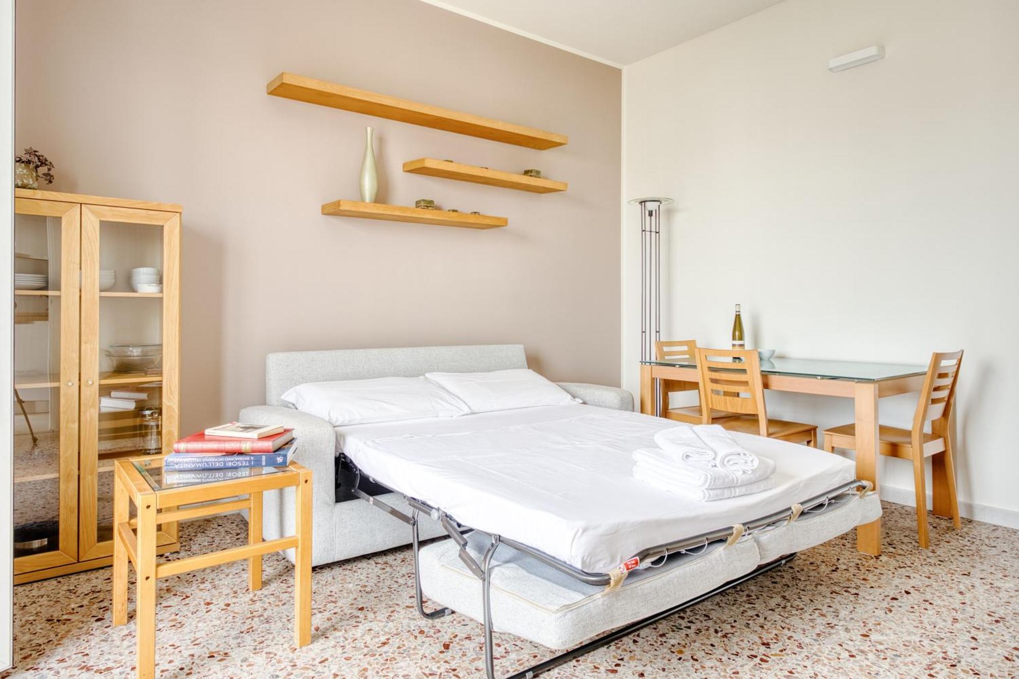 Cozy - Bande Nere Milano