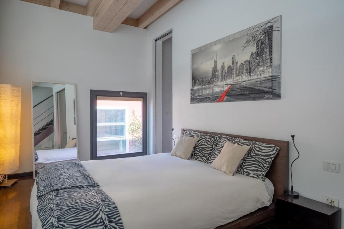 Apartment Design Loft Certosa, 4 Posti, 5 Min Da Rho Fiera Mailand