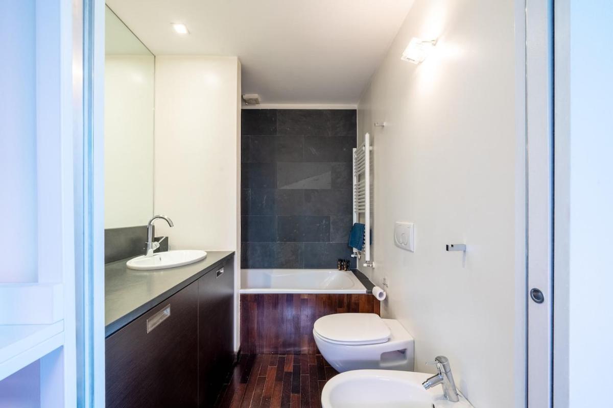 Apartment Design Loft Certosa, 4 Posti, 5 Min Da Rho Fiera Mailand