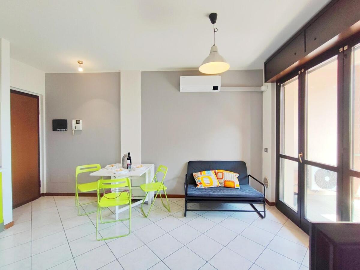 Station - With Terrace Appartamento