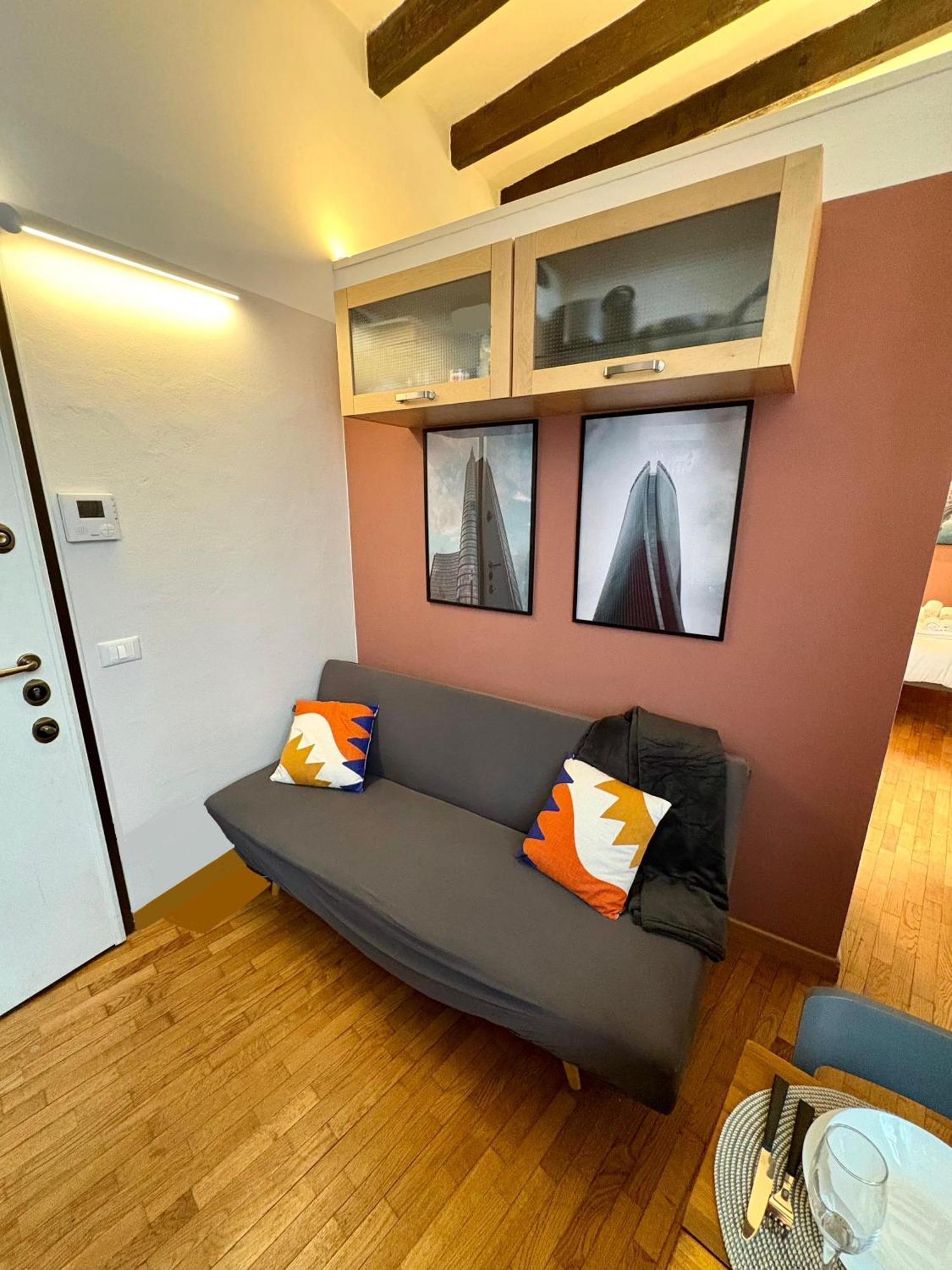 Historic Center Flat- Duomo 10m-m4 Vetra Lejlighed
