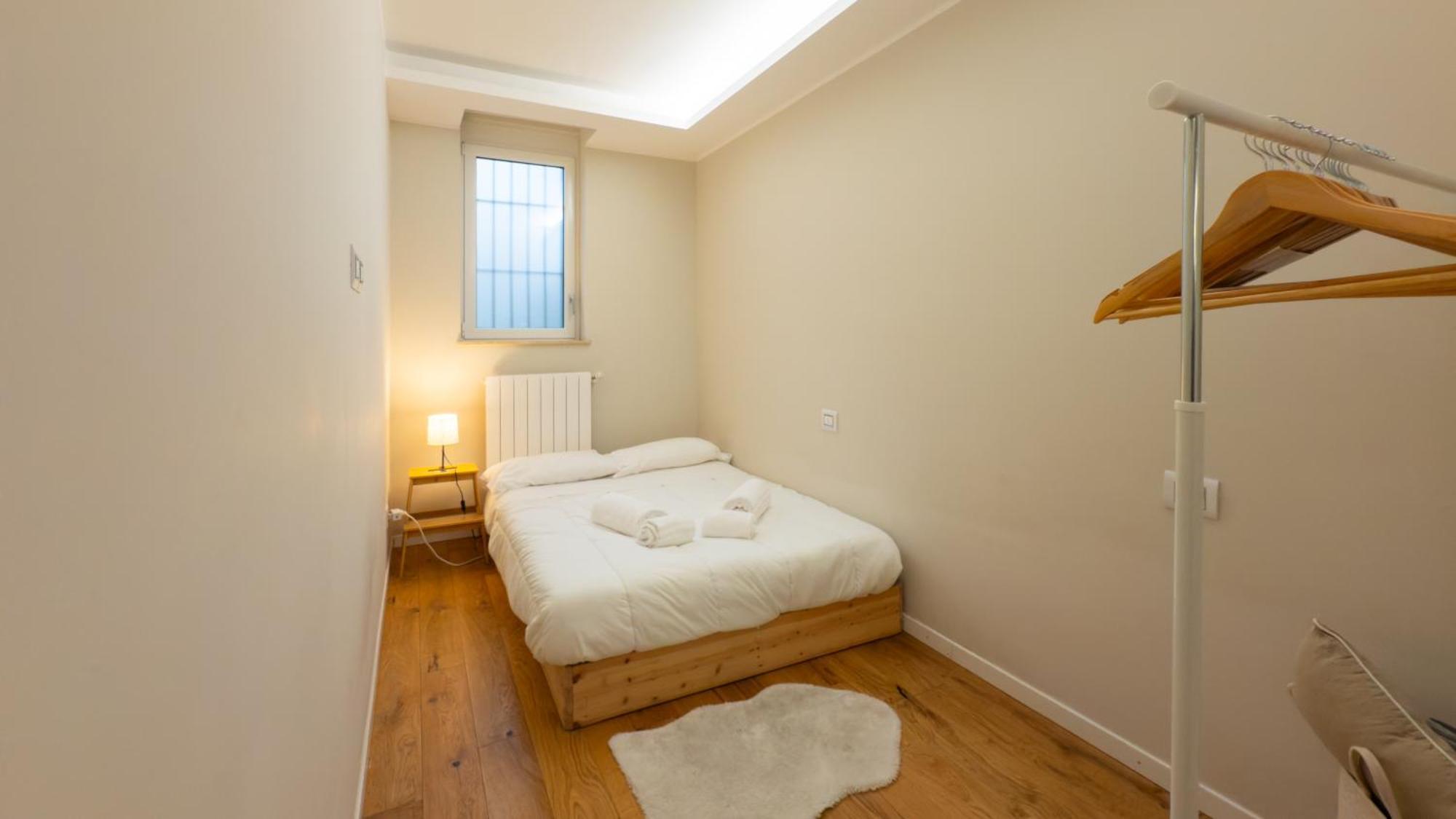 Appartamento Ideal Rent - De Sanctis 61 *