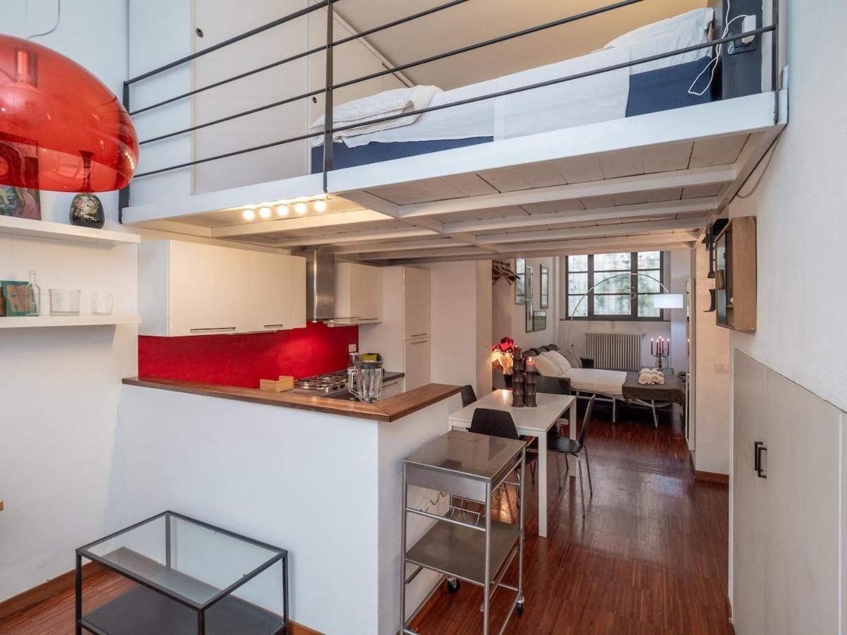Ampio Loft 5' Dalla Metro