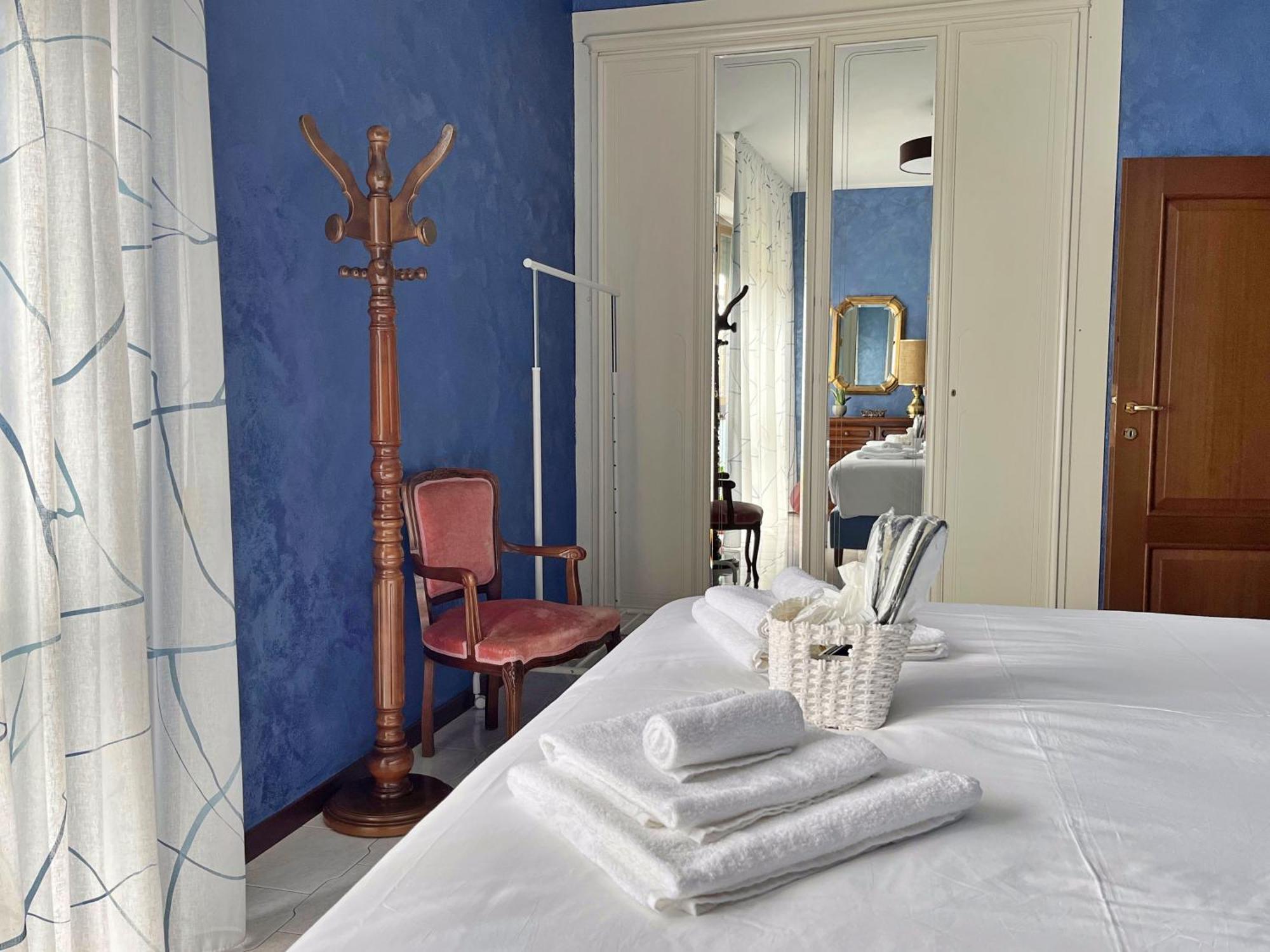 Cozy Room In Elegant Flat Shared With Alex, Tube 5 Min Walking