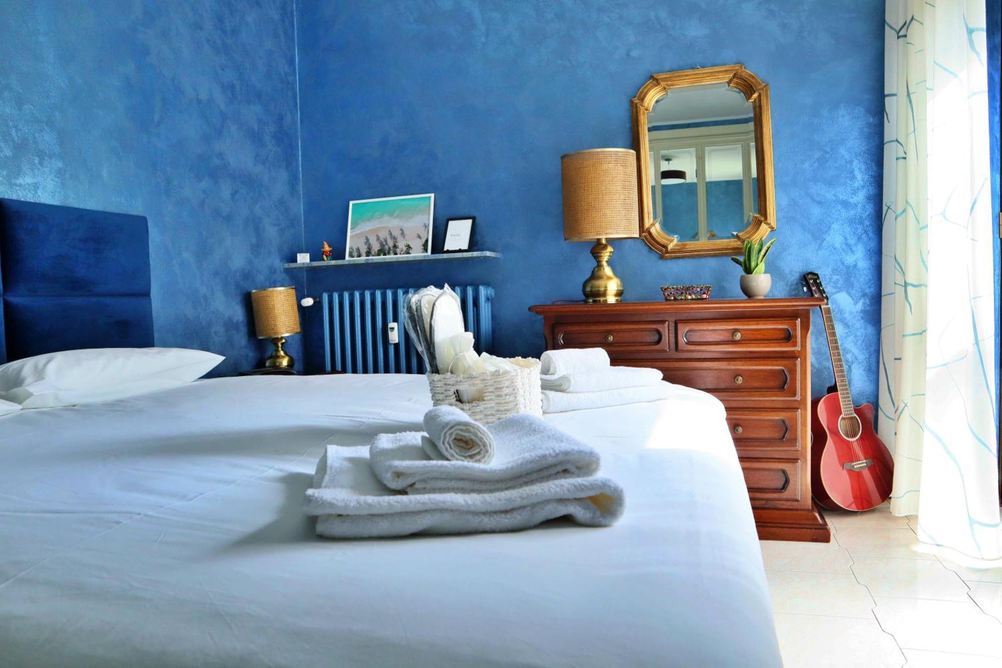Cozy Room In Elegant Flat Shared With Alex, Tube 5 Min Walking