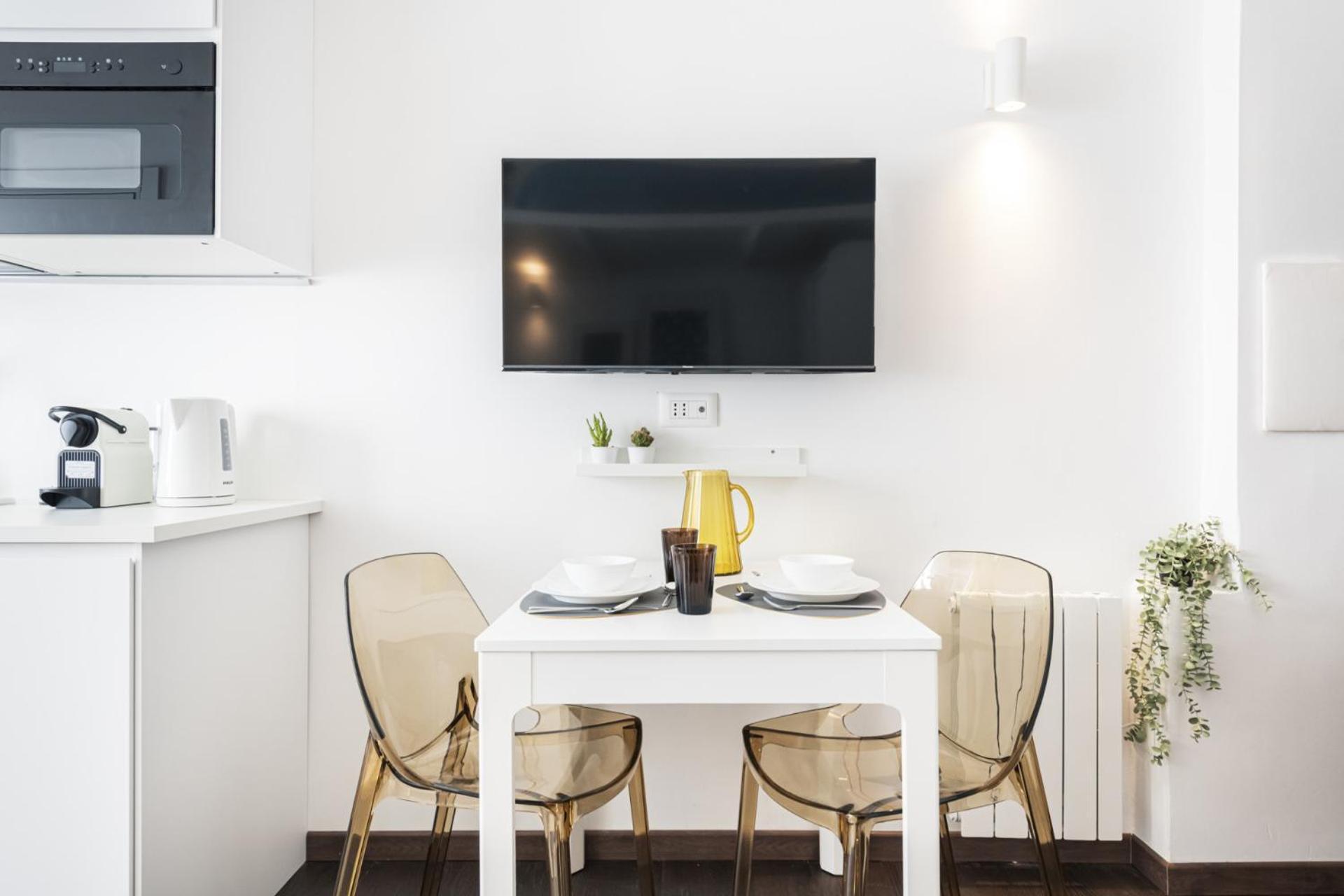 Easylife - Monolocale Soppalcato In Porta Romana Appartamento