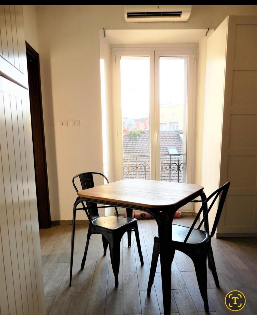 Apartment Monolocale Vicino Al Metro Milan