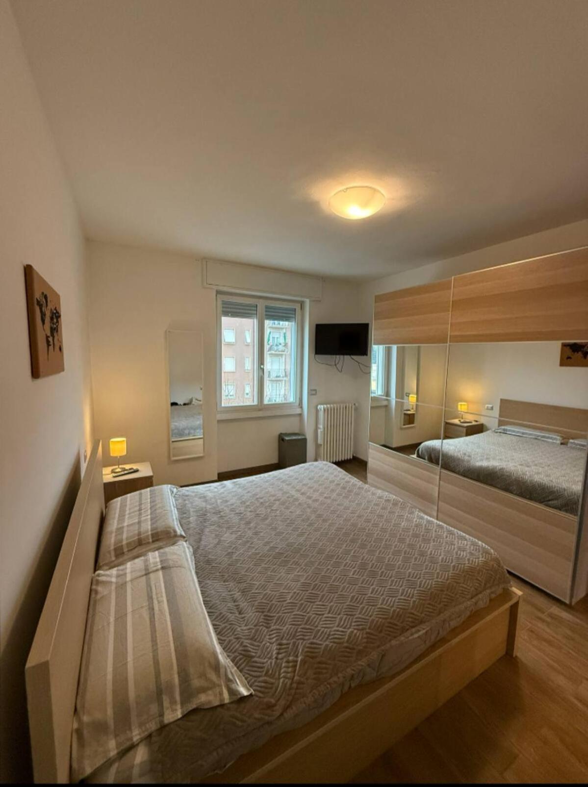 Homestay Stanza In Luminoso E Silenzioso Milan