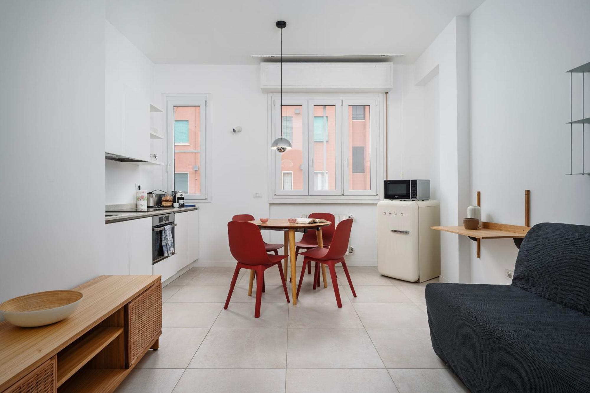 New - Modern And Bright - Wi-fi, A-c - 4 Seats Appartamento Milano