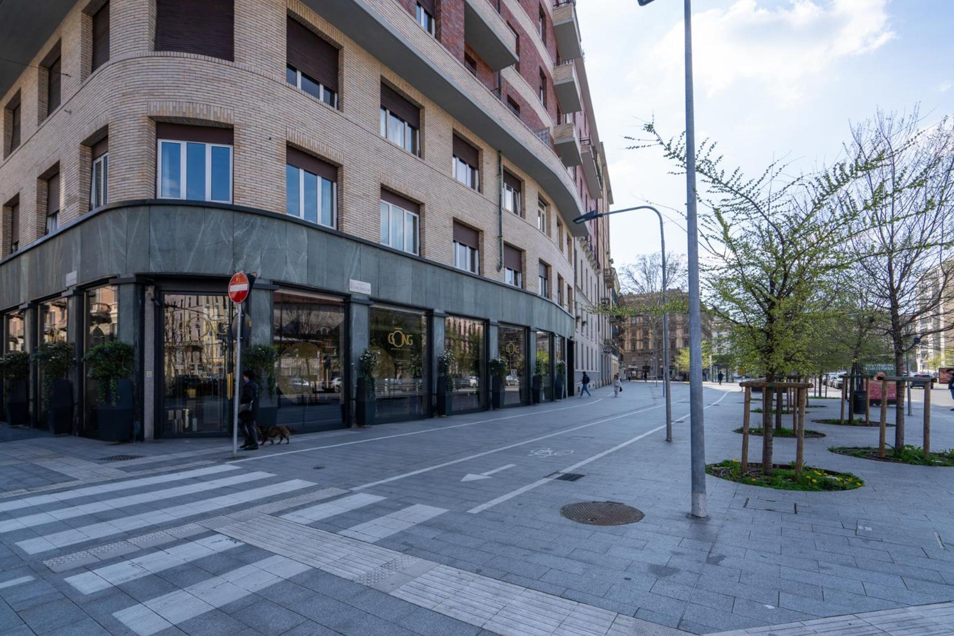 Leilighet Italianflat - Spacious 3 Bedroom With Balcony San Babila Area