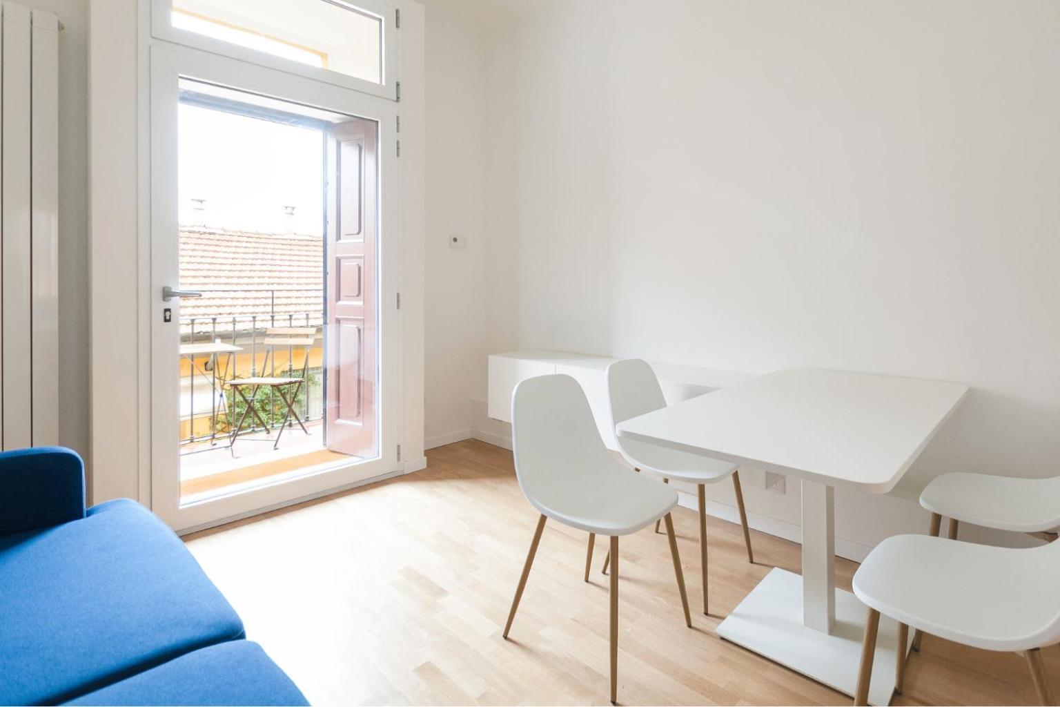 Moscova Modern Bilo Apartment