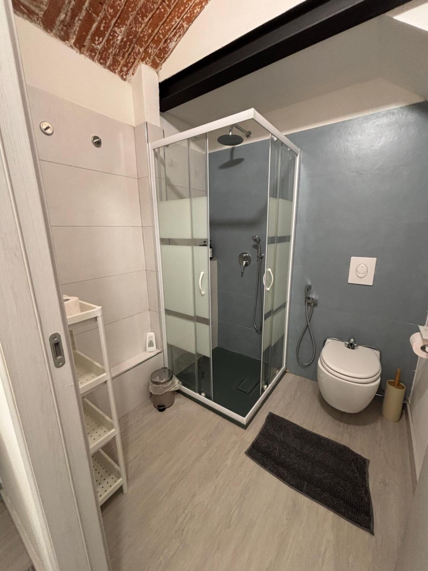 La Vecchia Milano-les Nubles Vannucci - Il Ballatoio E Il Cortile Appartement