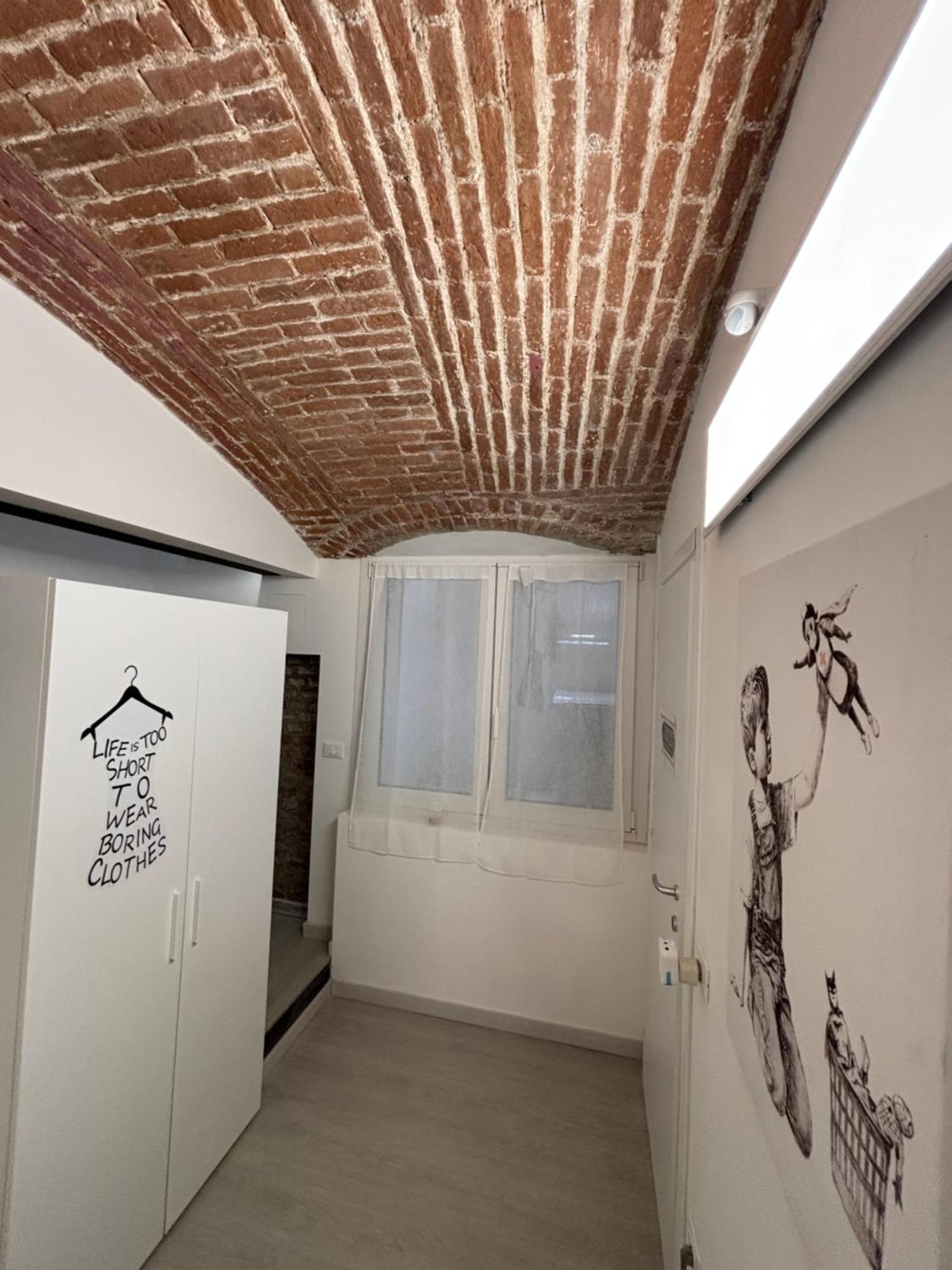 La Vecchia Milano-les Nubles Vannucci - Il Ballatoio E Il Cortile Lejlighed