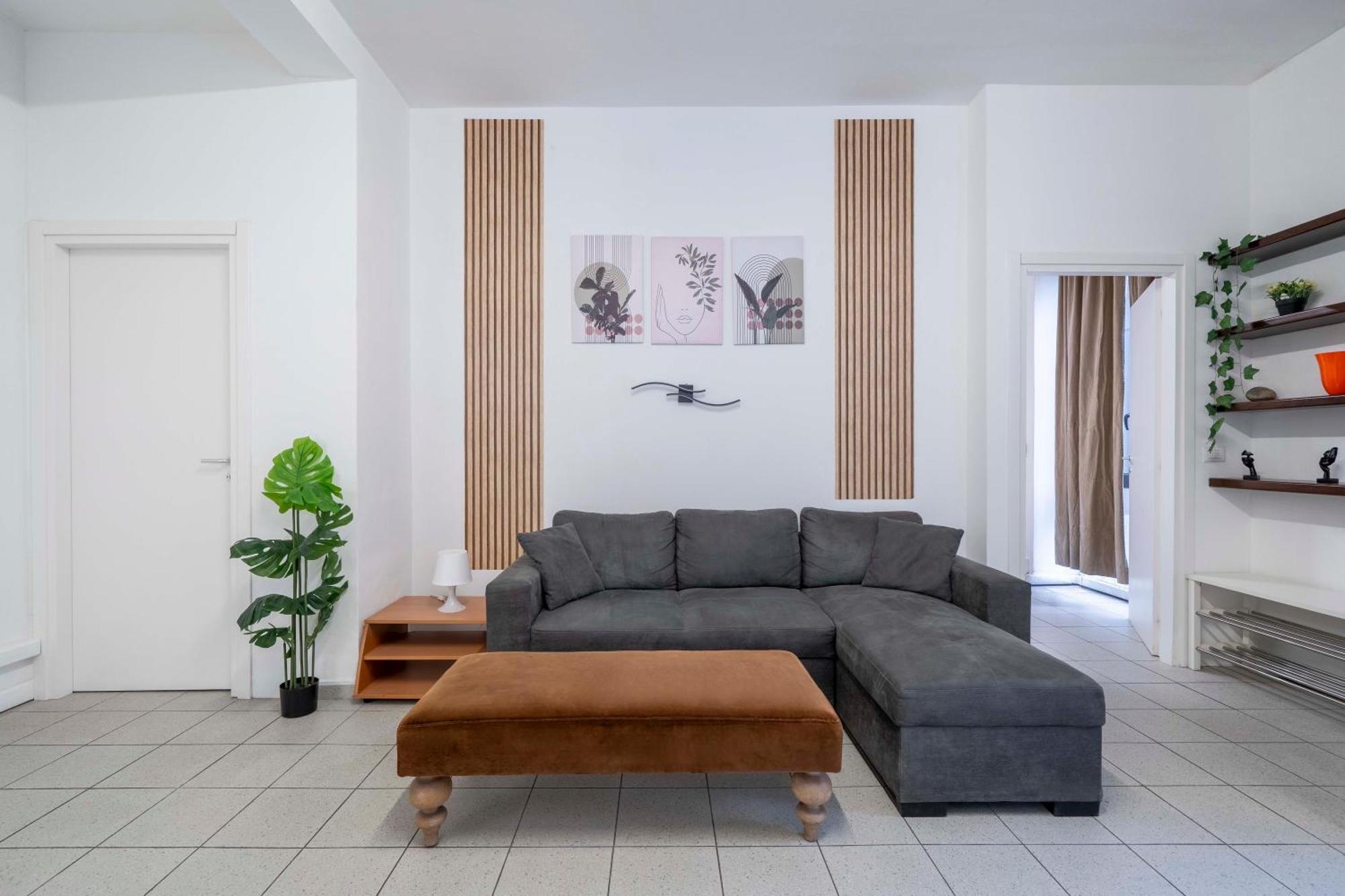 Duomo 10 Min - Spacious In The Heart Of - Wifi Appartamento *