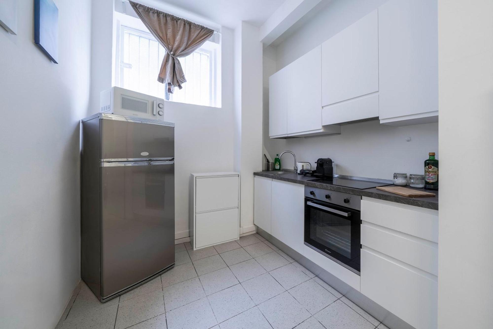Duomo 10 Min - Spacious In The Heart Of - Wifi Appartamento *