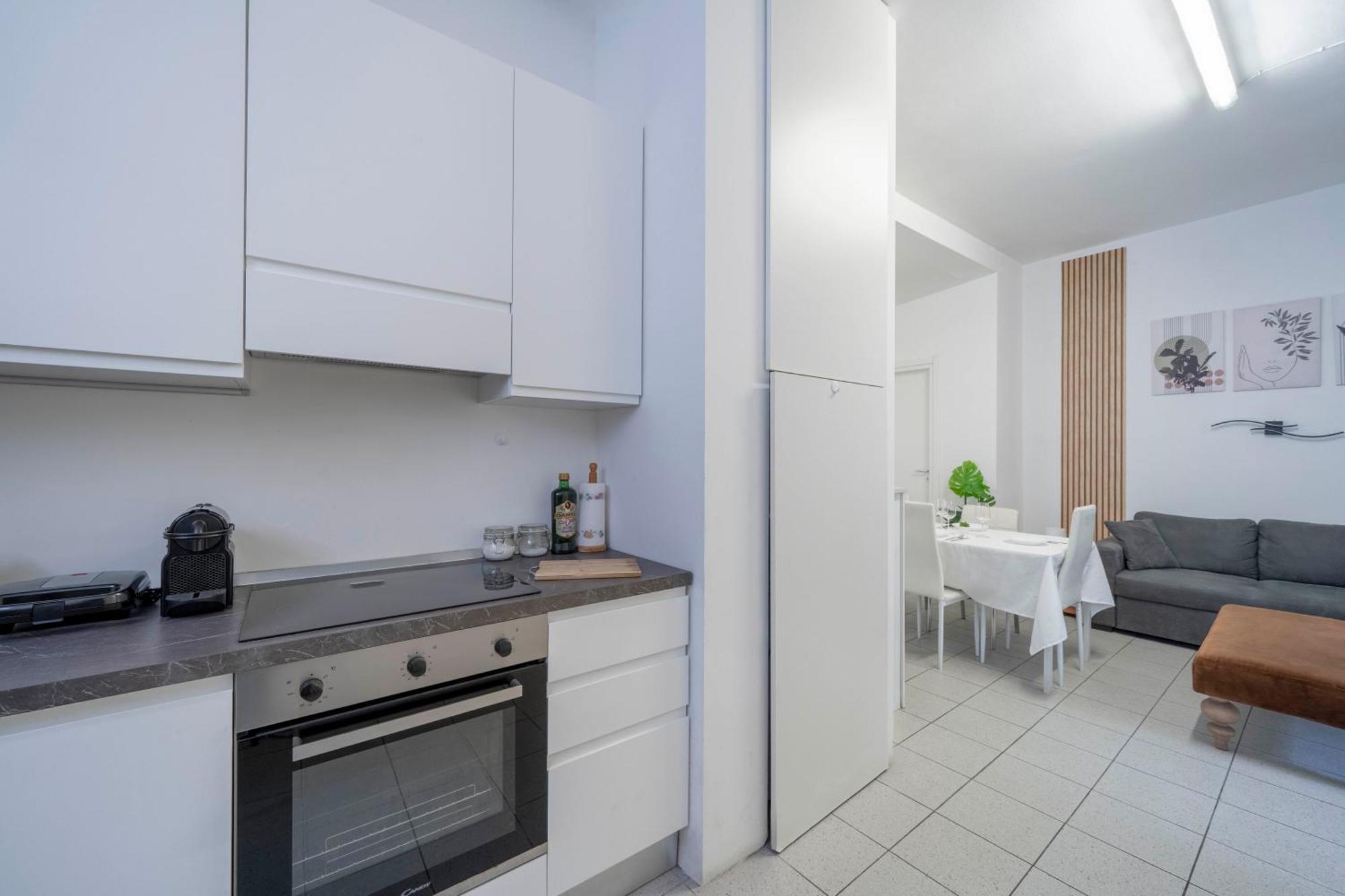 Duomo 10 Min - Spacious In The Heart Of - Wifi Appartamento Milano