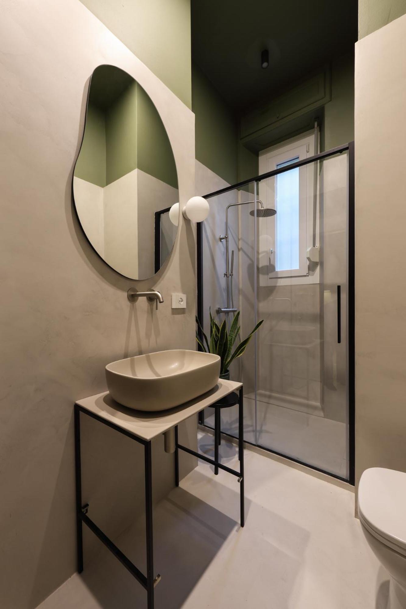 La Petite Gae Aulenti Milano