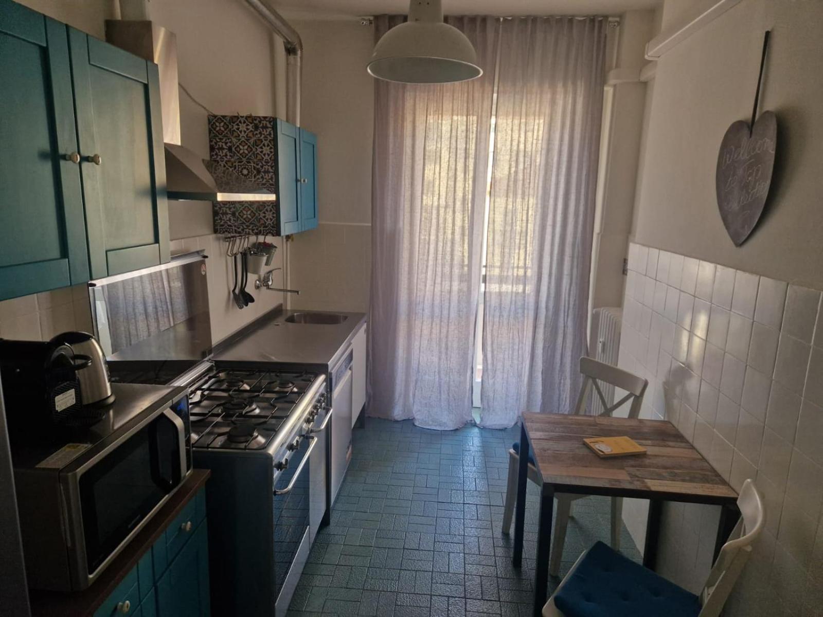 Apartment Piazza Gramsci Amazing With Balcony - Collection