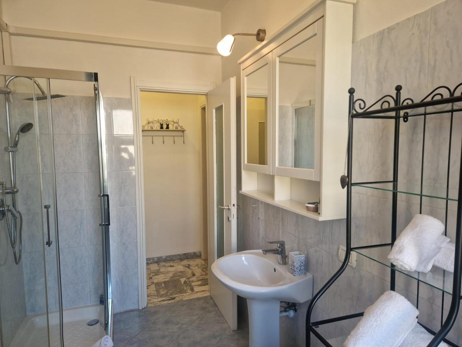 Apartment Piazza Gramsci Amazing With Balcony - Collection *