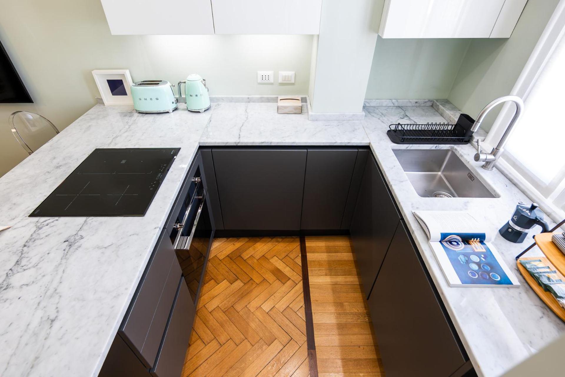 Design Boutique Flat - Refined & Appartamento