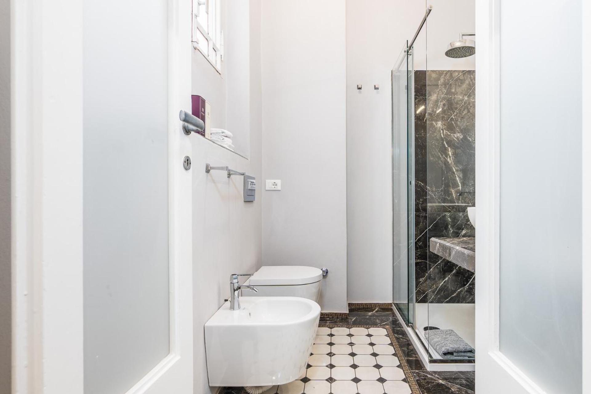 Design Boutique Flat - Refined & Appartamento