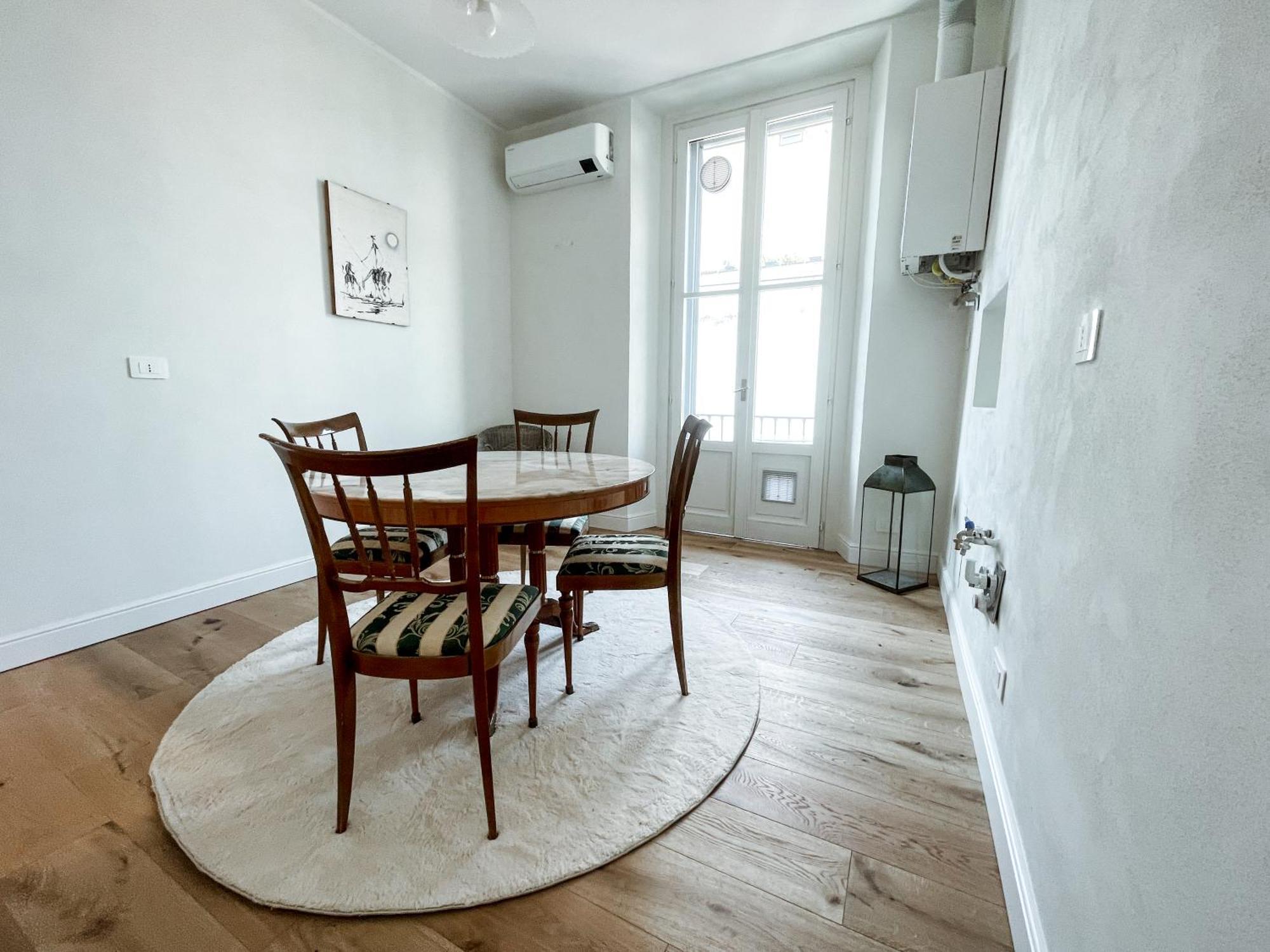 Villoresi - Large Flat Navigli, Milano
