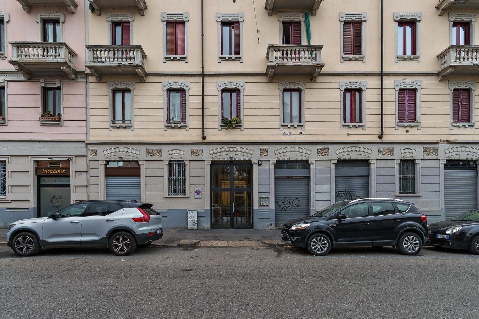 Milan's Navigli Nest Lejlighed