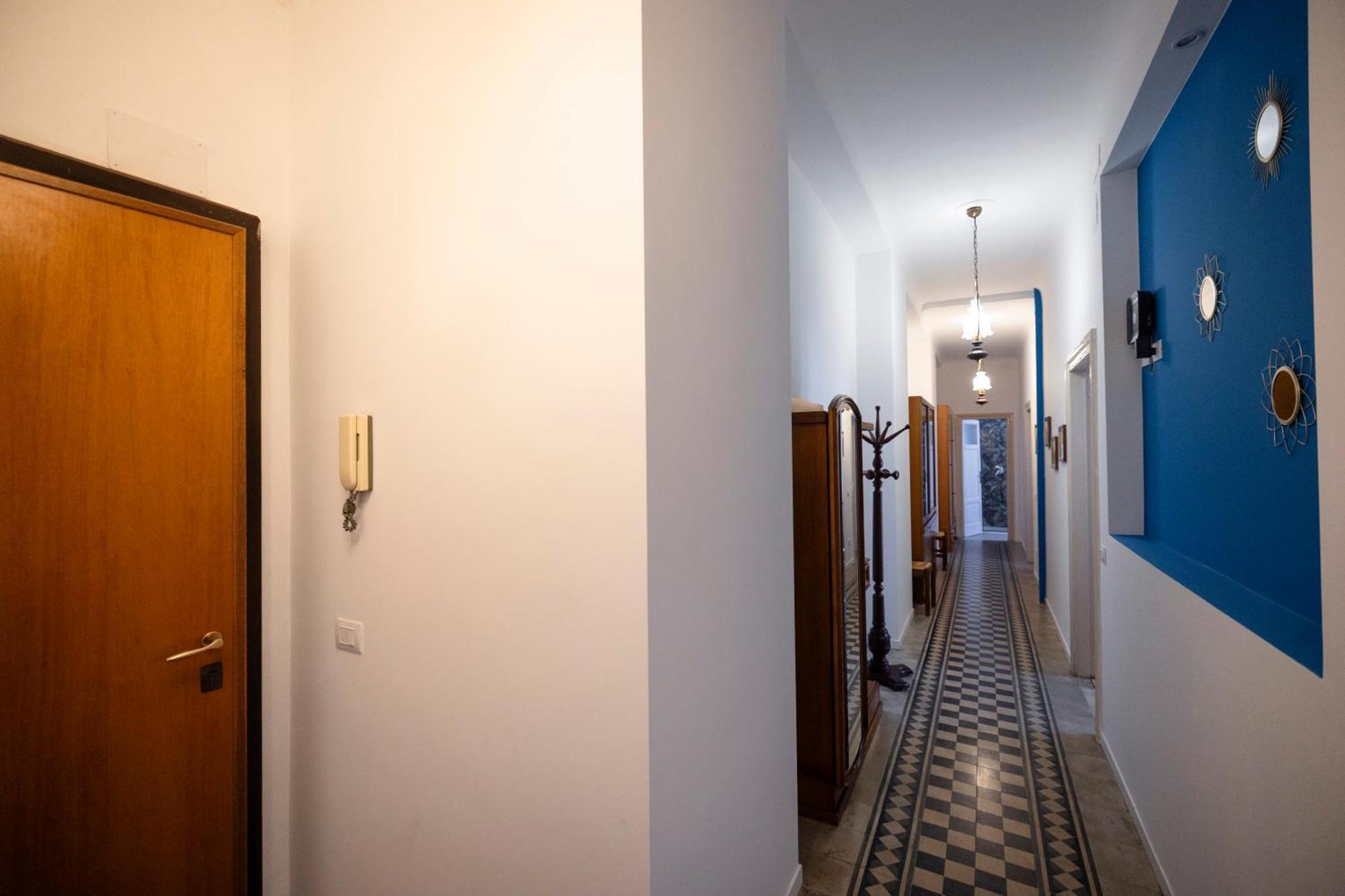 Moderno Trilocale In Zona Navigli Apartment Mailand