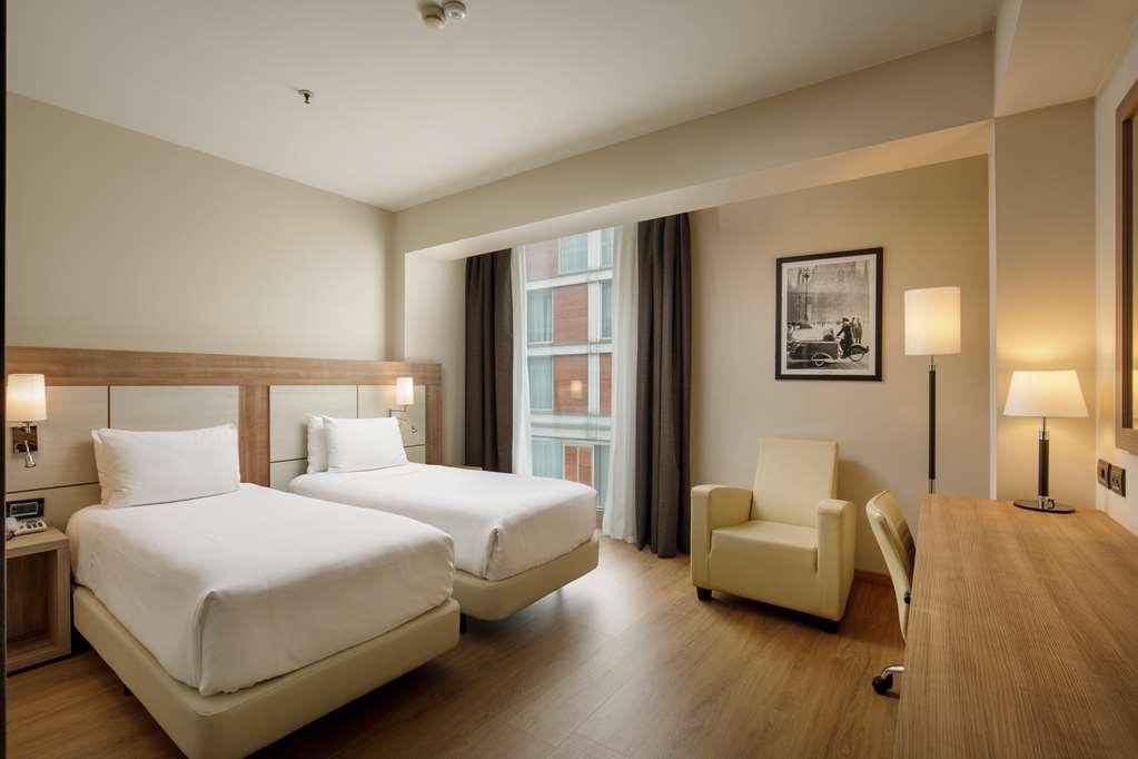 Hotell Doubletree By Hilton