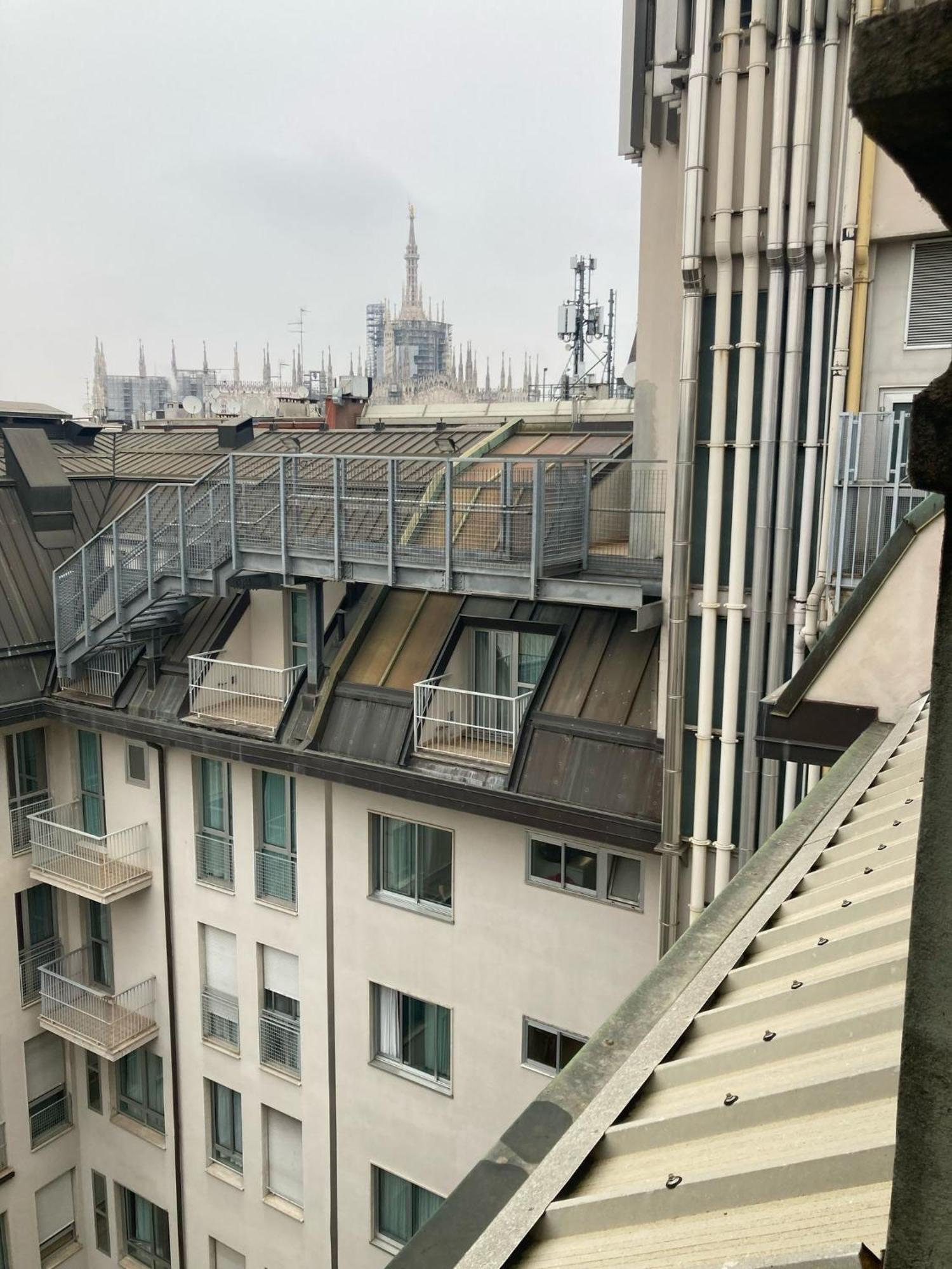 Comecasa Attic With Duomo View Milaan