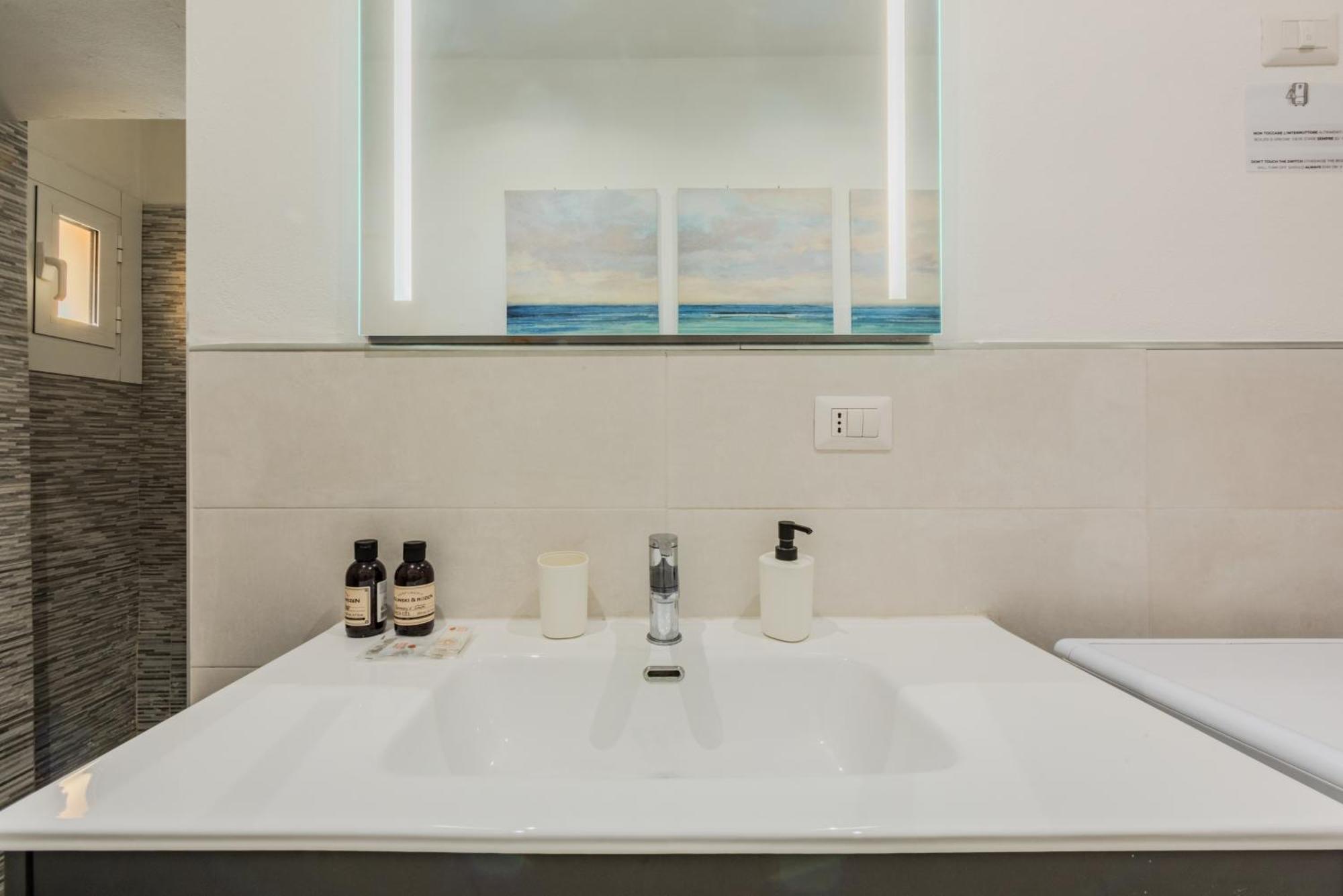 Apartment Moscova Modern Milan