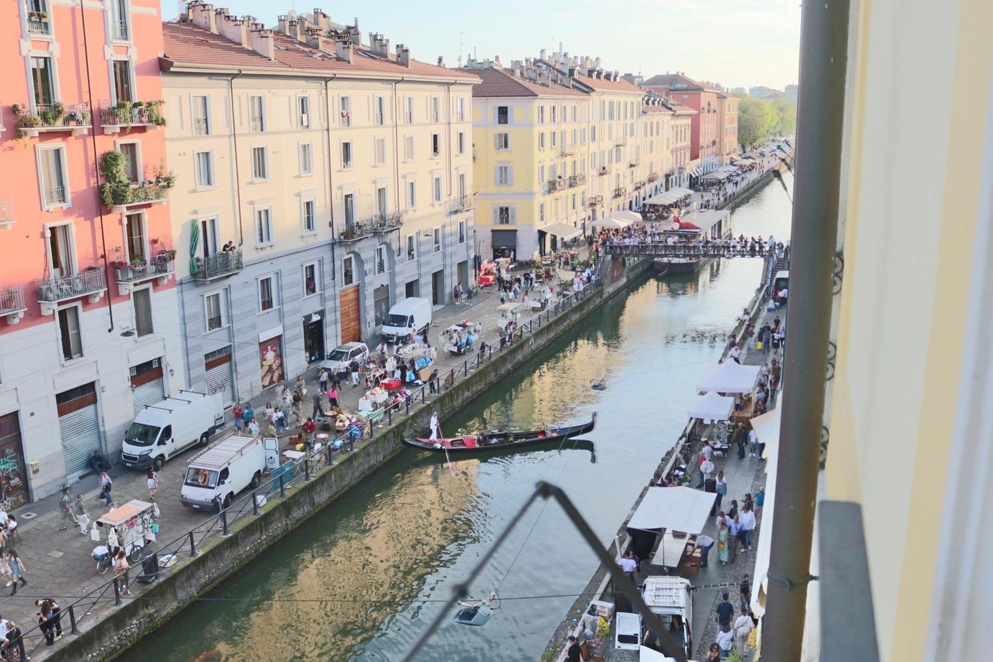 View Of The Navigli - In The Heart Of - Wifi Appartamento *