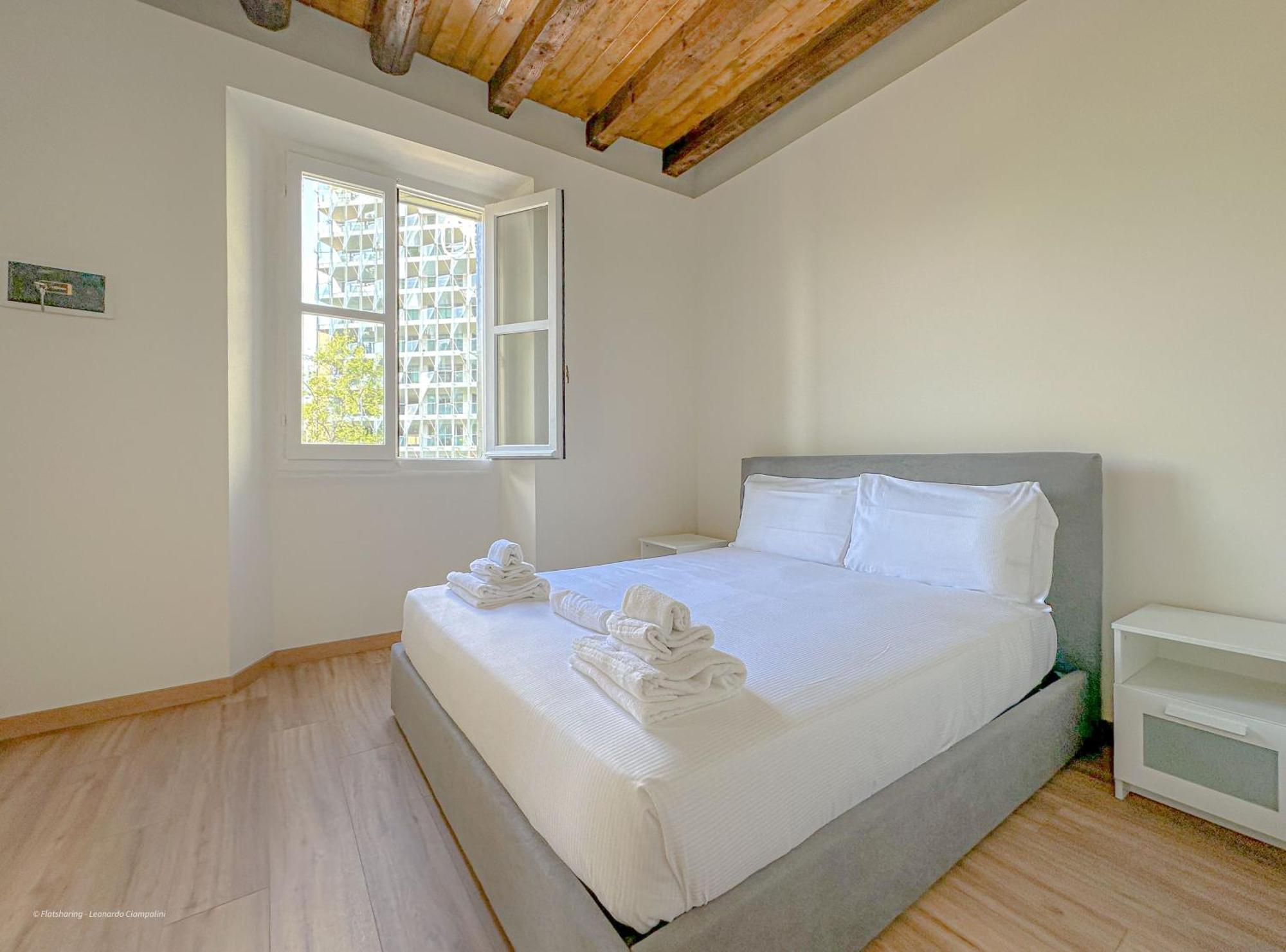 Apartment Castillia 22 - Terrazza Sul Bosco Verticale *