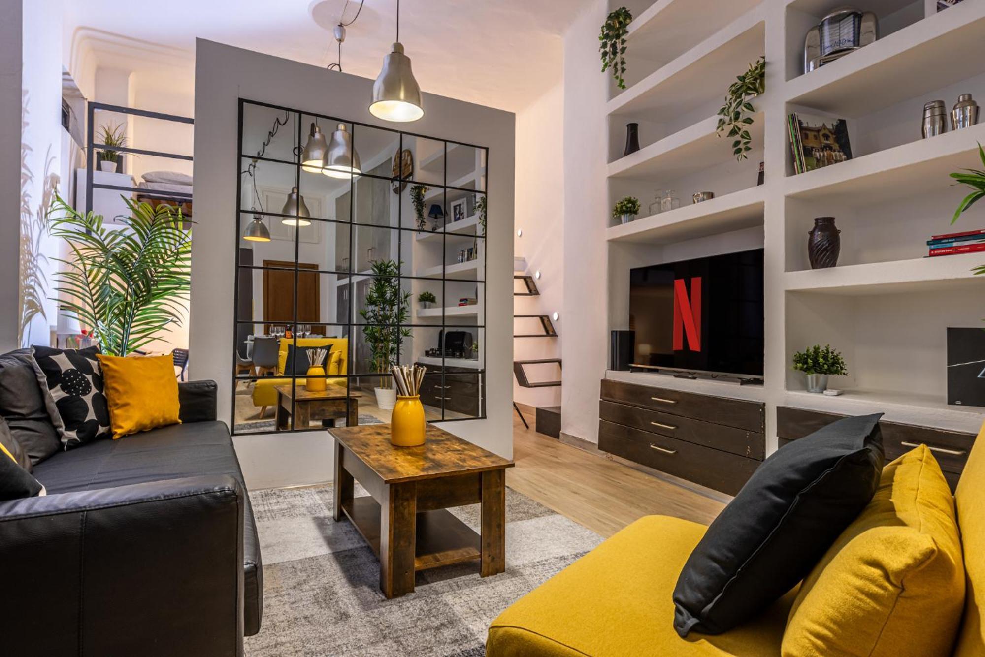 Industrial Loft Near The Centre Of Appartamento *