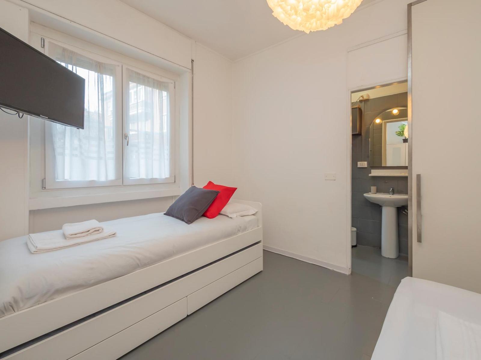 Apartment Italstay - Sui Navigli - Pet Friendly Milan