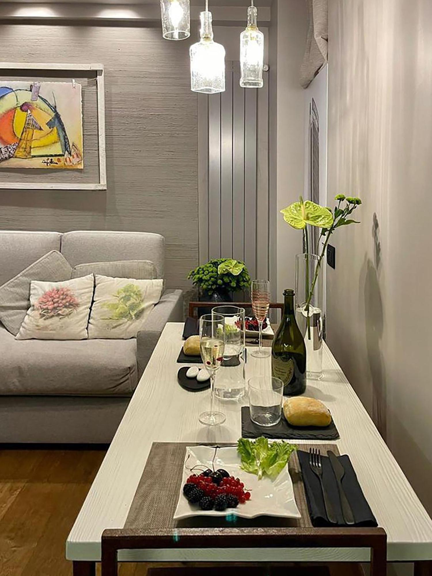 Luxury Artistic & Design In Historic Center, With Chromotherapy & Private Parking, Navigli - Bocconi