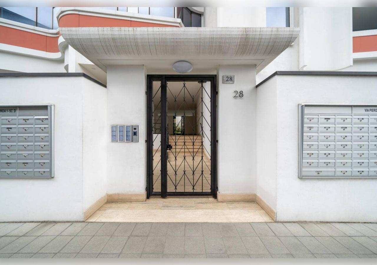 Appartamento Moderno Bilocale Con Ampio Balcone *