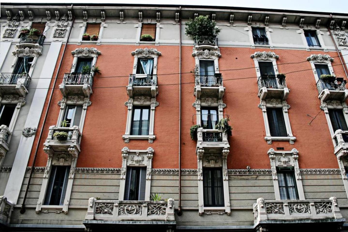 A Quiet And Loving Gem In The Center Of * Milano