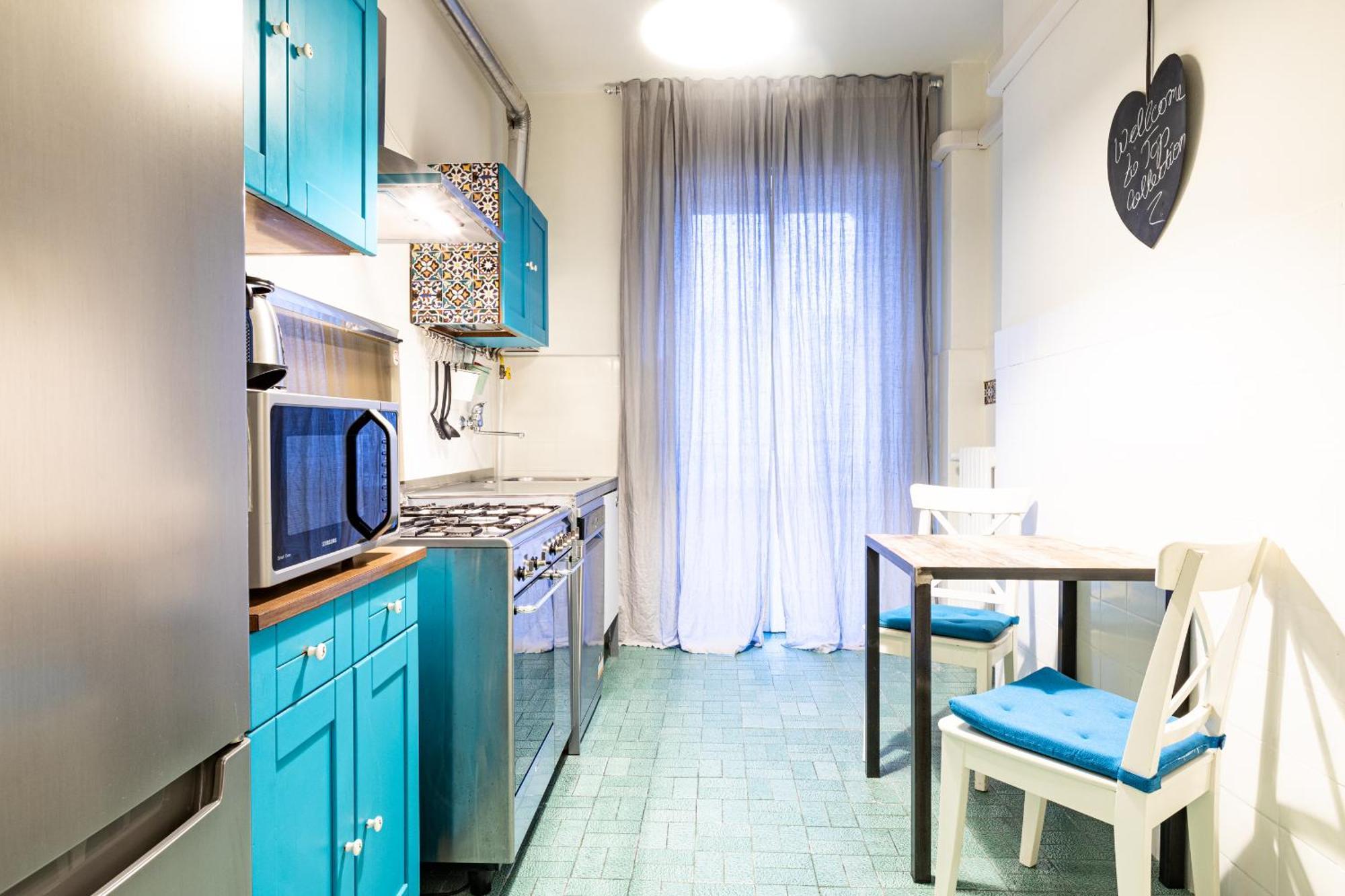 Apartment Piazza Gramsci Amazing With Balcony - Collection