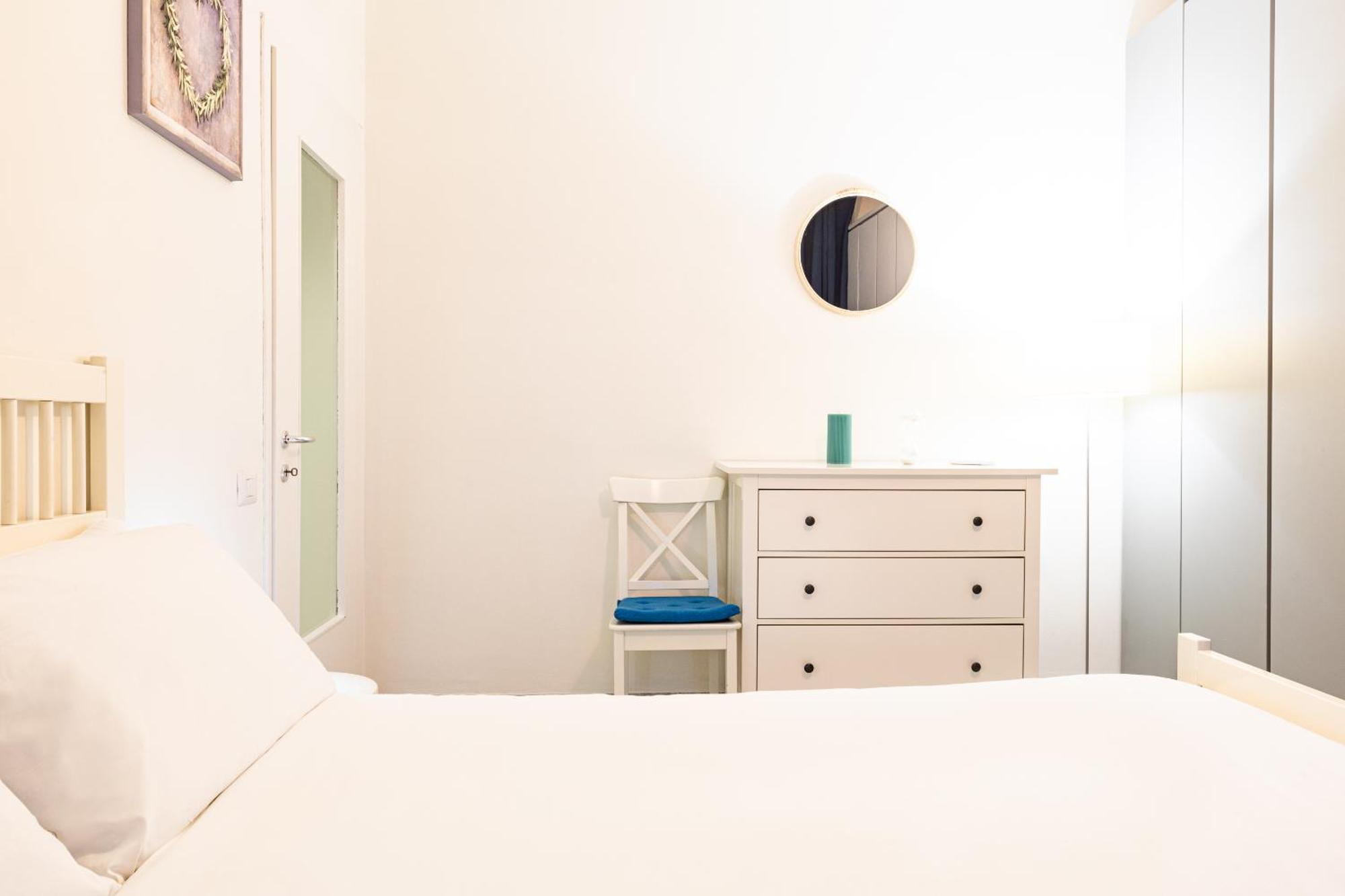 Piazza Gramsci Amazing With Balcony - Collection Apartment Milan