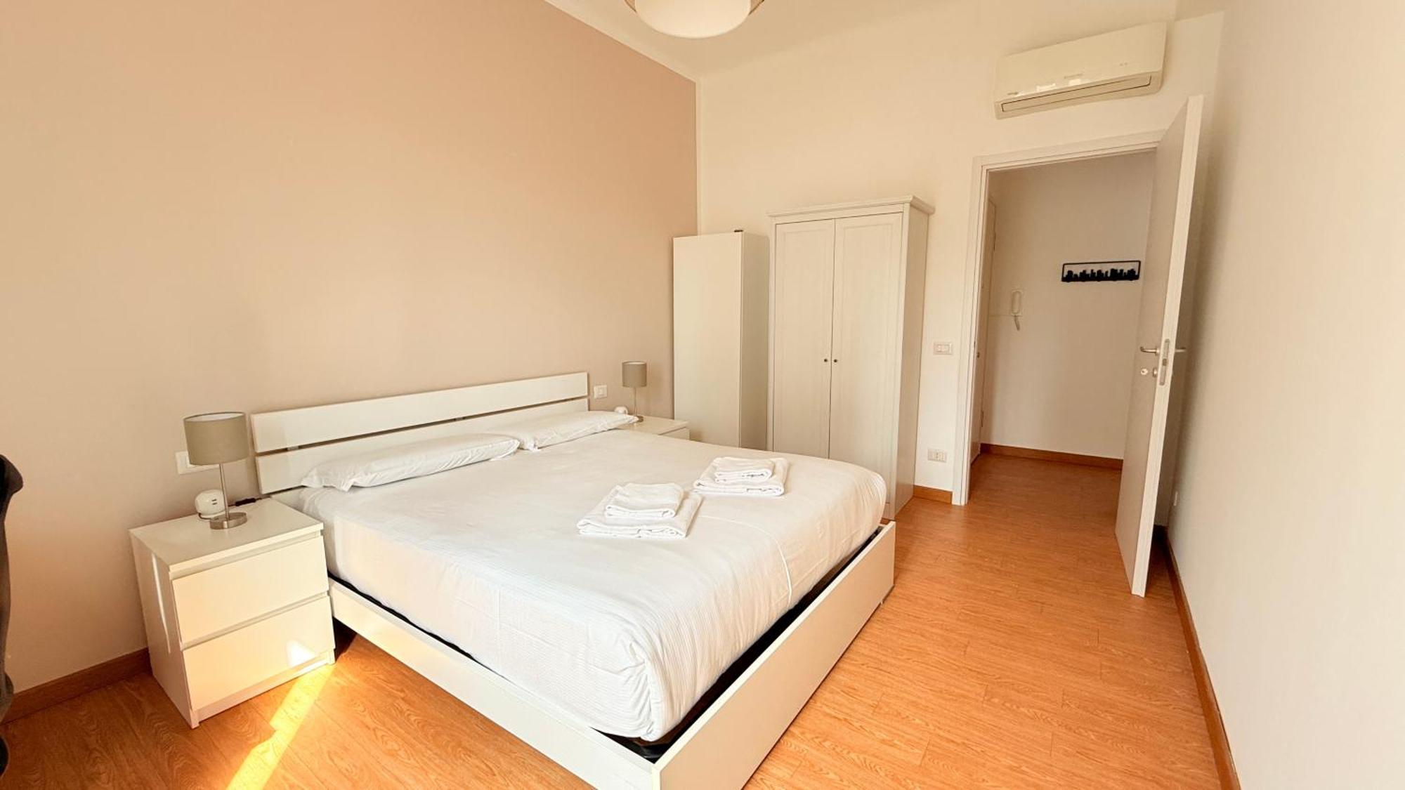 Urban Harmony - Milan Near Duomo & Metro M4 Apartment *