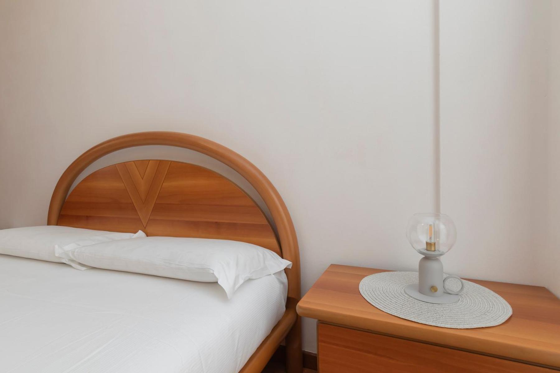 Appartamento De Angeli San Siro Large Two-room