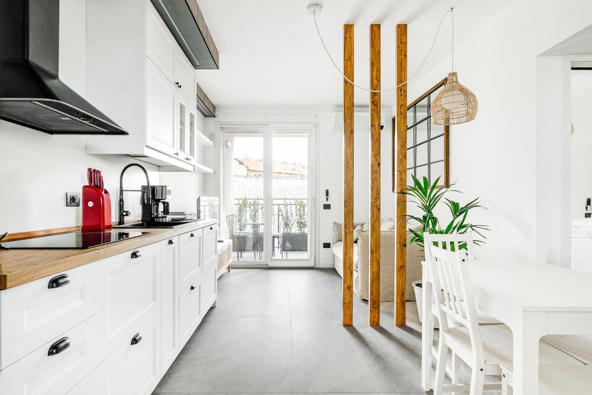 Certosa District - Modern Flat & Free Box Parking Apartment