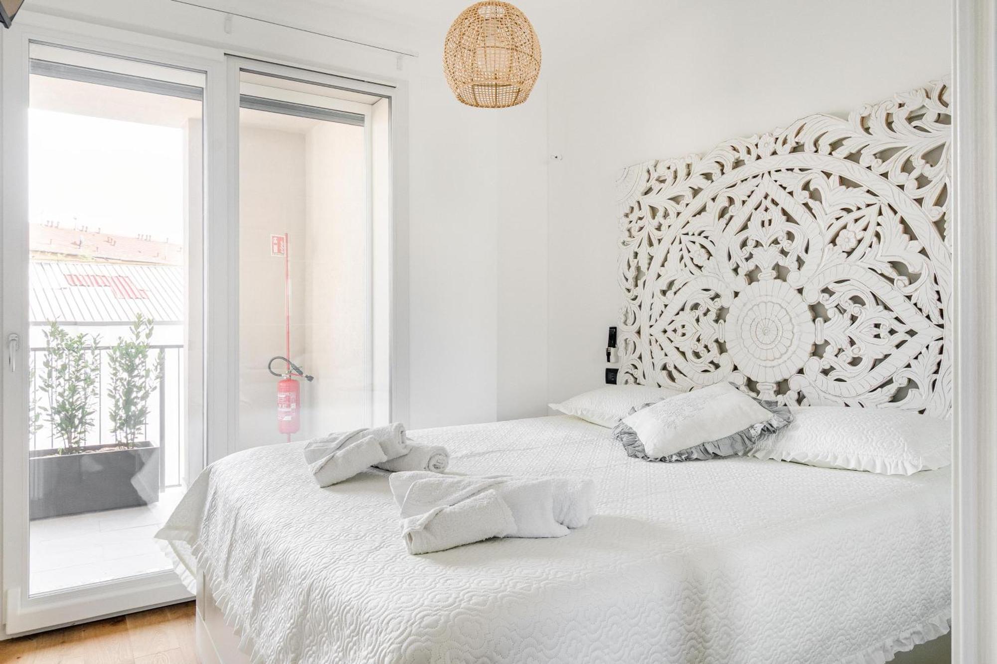 Certosa District - Modern Flat & Free Box Parking * Milano