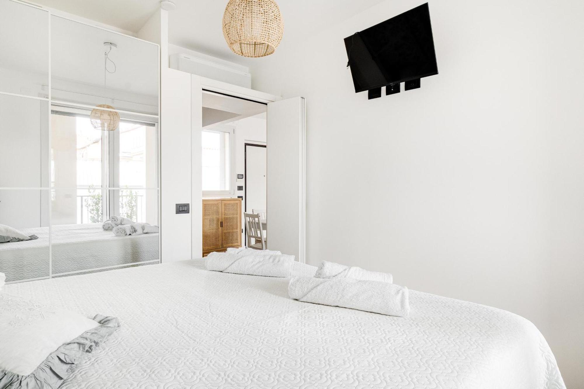 Appartamento Certosa District - Modern Flat & Free Box Parking *