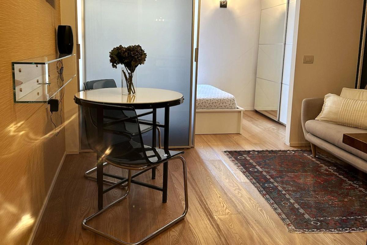 Lejlighed Stylish Navigli - Comfort & Good Vibes *