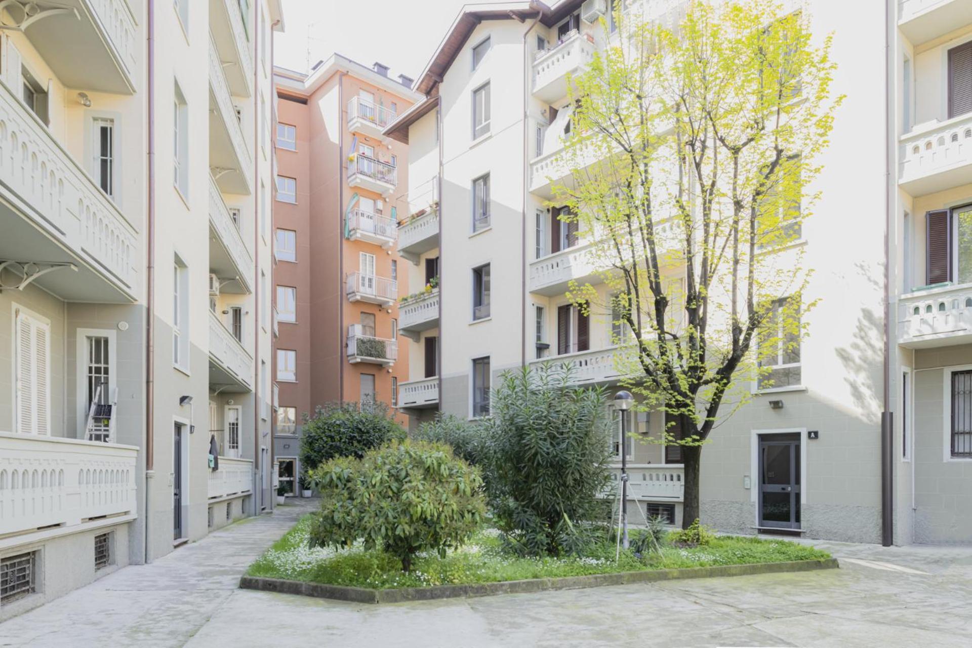 Easylife - Fantastico In Citta Studi