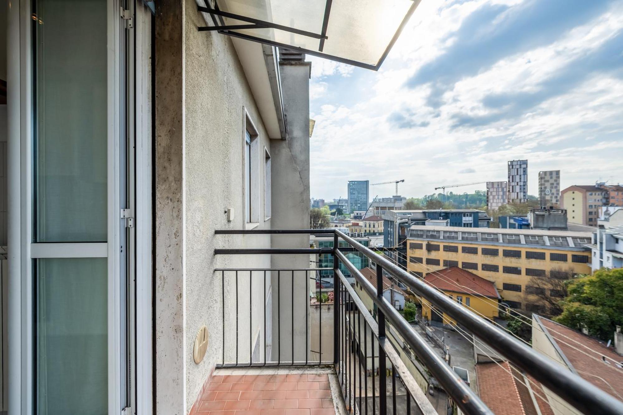 Appartamento Al 7 Cielo Certosa District