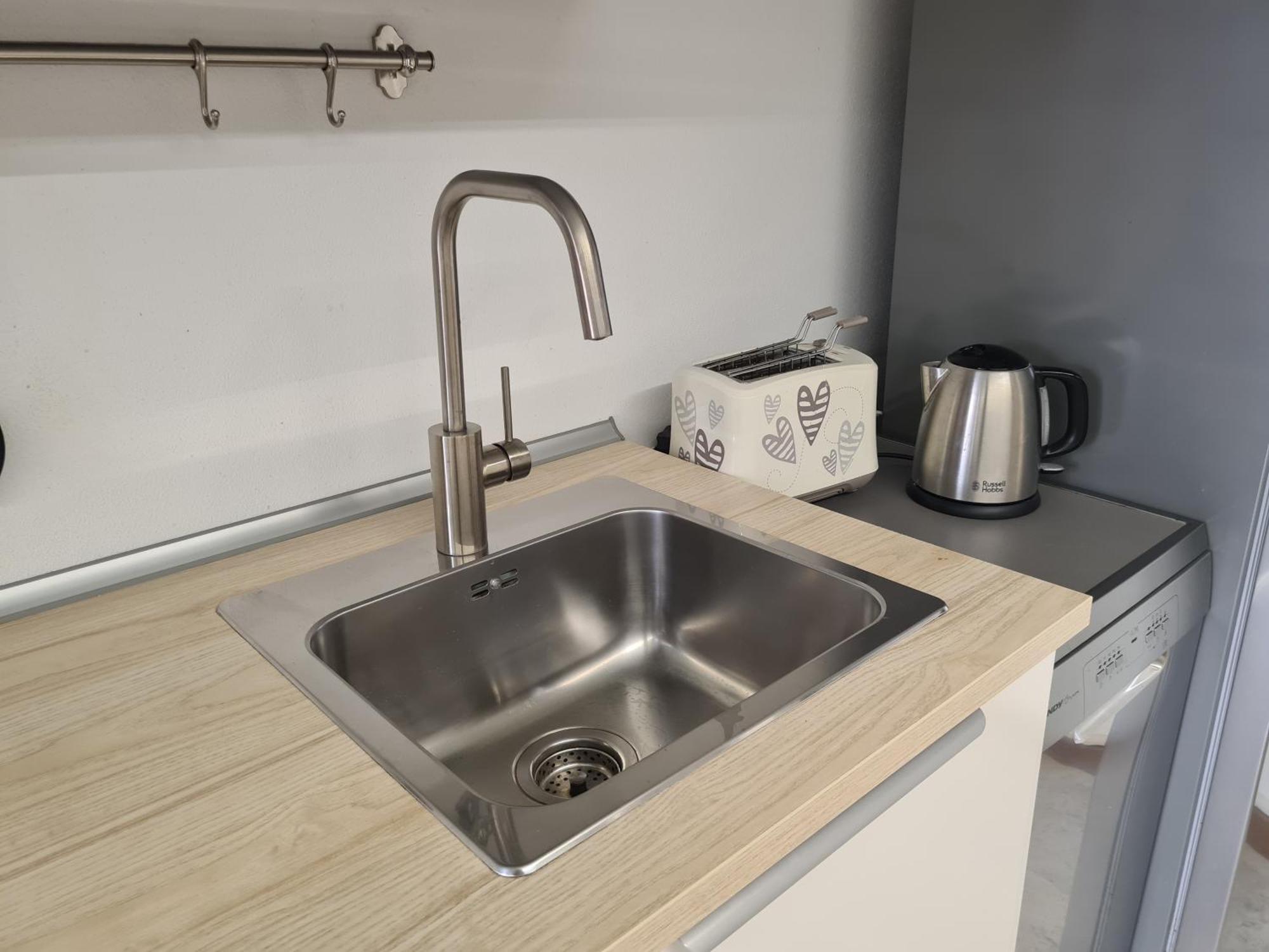 Bellavita Loft - Tricolore Metro Station Apartment *