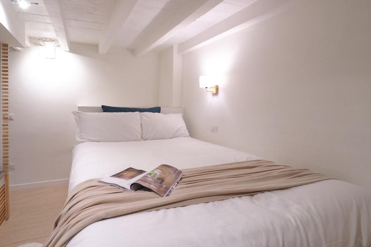 Modern Loft Just A Few Steps From Corso Appartement